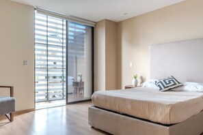 3 chambres, bureau, fer et planche à repasser, Wi-Fi