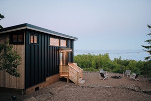 Exterior - Overlook Tiny Home (Beaver Bay Township)