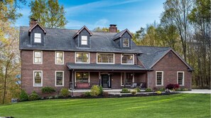 Exterior - Welcome to our Secluded Retreat Home, near Salt Fork State Park, Cambridge, Ohio (Cambridge)