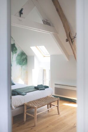 Classic Double Room, Garden View | Desk, free WiFi, bed sheets - ESCALE DE GERBOLD (Gratot)
