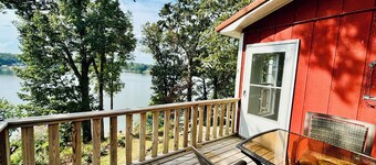 Logan Martin Lakefront Cabin