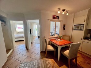 Dining - "Haus Ankerlicht" apartment no. 61 - Westerland (Sylt)