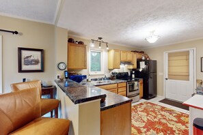 Interior - Mountain view home with large deck and wildlife viewing (Boone)