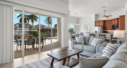 NEW EVERYTHING!! 4-bed 3 bath South Facing spill over spa pool. 2 king suites