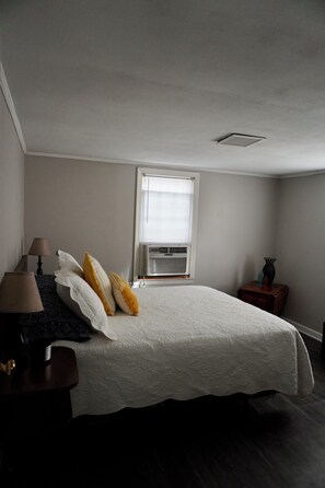 2 Schlafzimmer, Bettwäsche