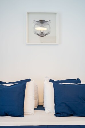 1 bedroom, iron/ironing board, travel cot, free WiFi