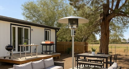 Charming Farmhouse in Tumalo