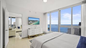 2 bedrooms, desk, iron/ironing board, free WiFi