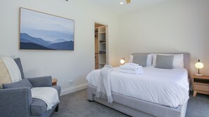 5 chambres, bureau, fer et planche à repasser, Wi-Fi gratuit