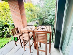 Terrace/patio - Chic one bedroom with parking&terrace (Luxembourg City)