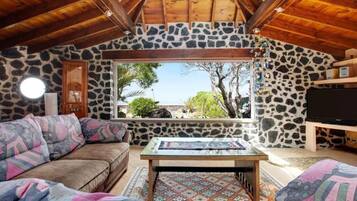 Télévision, chaîne hi-fi