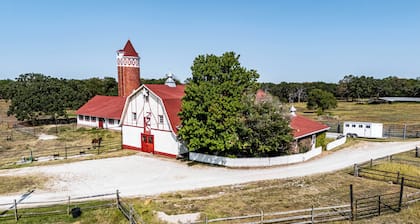 Charming Countryside Cottage