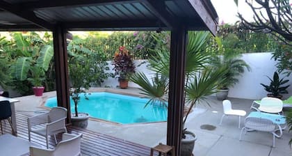 Nice equipped house with pool