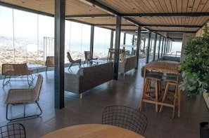 Outdoor dining - Studio in Viña del Mar Commoddo y Full Equipado (Viña del Mar)