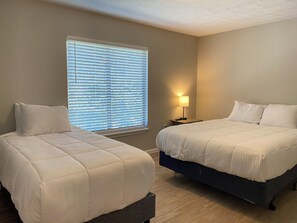 4 bedrooms, WiFi, bed sheets