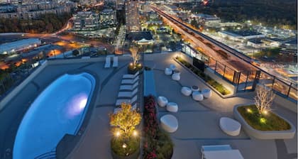 Modern Apartment in the Heart of Tysons, VA – Perfect for Business & Relaxation