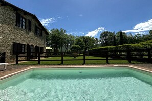 Pool - LE.Gi-Biz ( Farmhouse LE.GI) (Pietraviva)