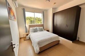 2 bedrooms, desk, iron/ironing board, travel cot