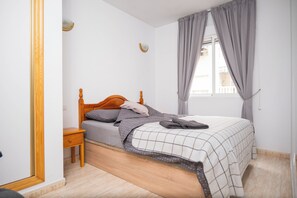 2 soverom, strykejern/-brett, wi-fi og sengetøy
