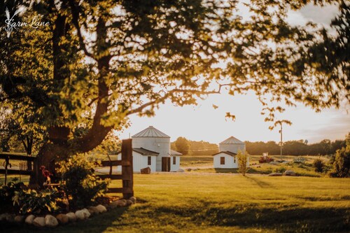 Enchanting cabin with AC in Bancroft - Perfect for a getaway