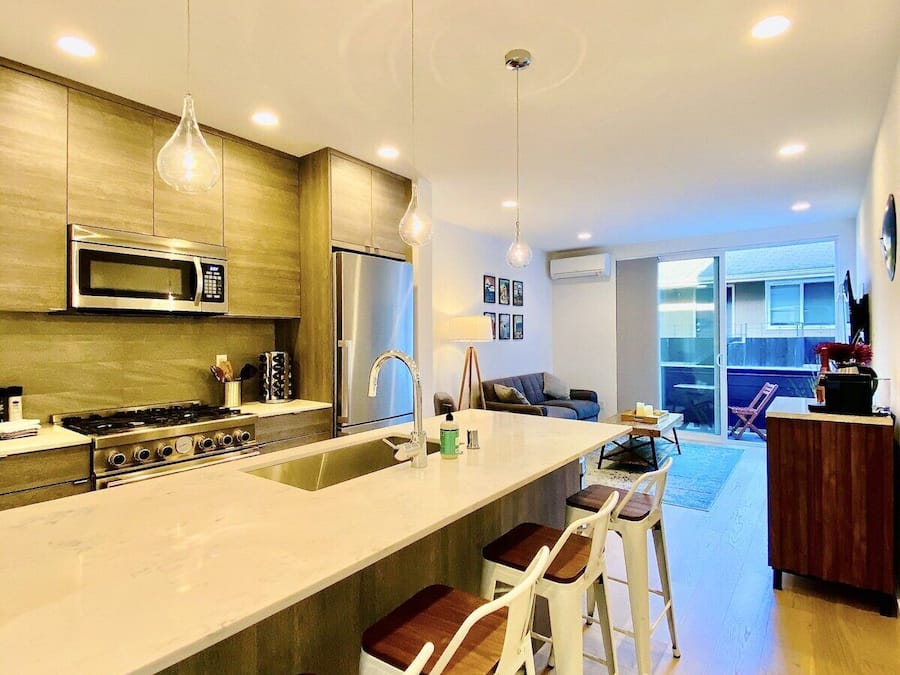 Comfort Townhome, City View | Private kitchen | Coffee/tea maker