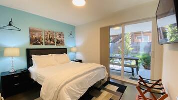 Comfort Townhome, City View