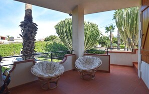 Property grounds - Gorgeous home in Noto (Noto)