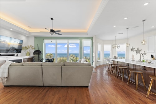 Tidal Dreams Oceanfront Home + Pool & Boardwalk