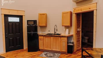 Fridge, microwave, coffee/tea maker, toaster