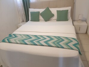 3 soverom, strykejern/-brett, reiseseng for barn og wi-fi (inkludert)