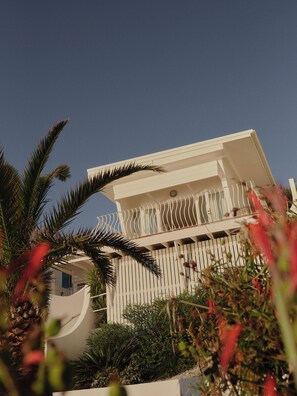 Exterior - Il Delfino Seaside Inn (Yamba)