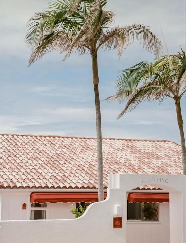 Il Delfino Seaside Inn by null