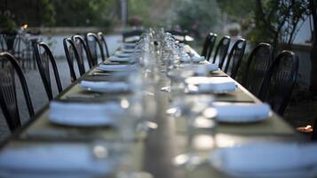 Espace banquet en plein air