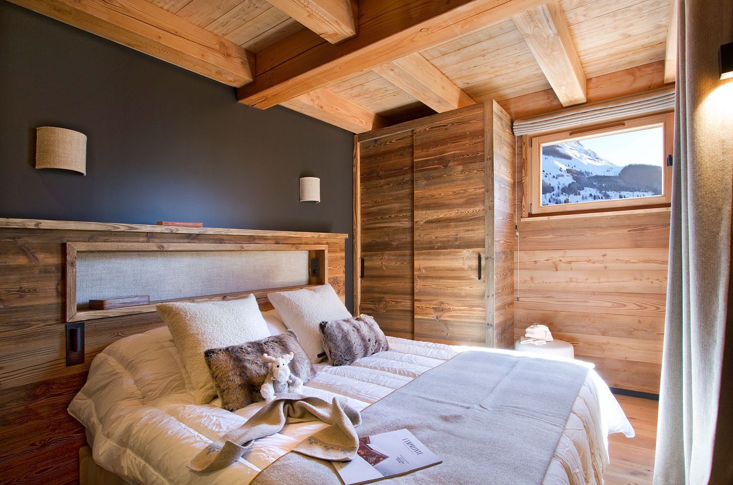 4 bedrooms, free WiFi, bed sheets