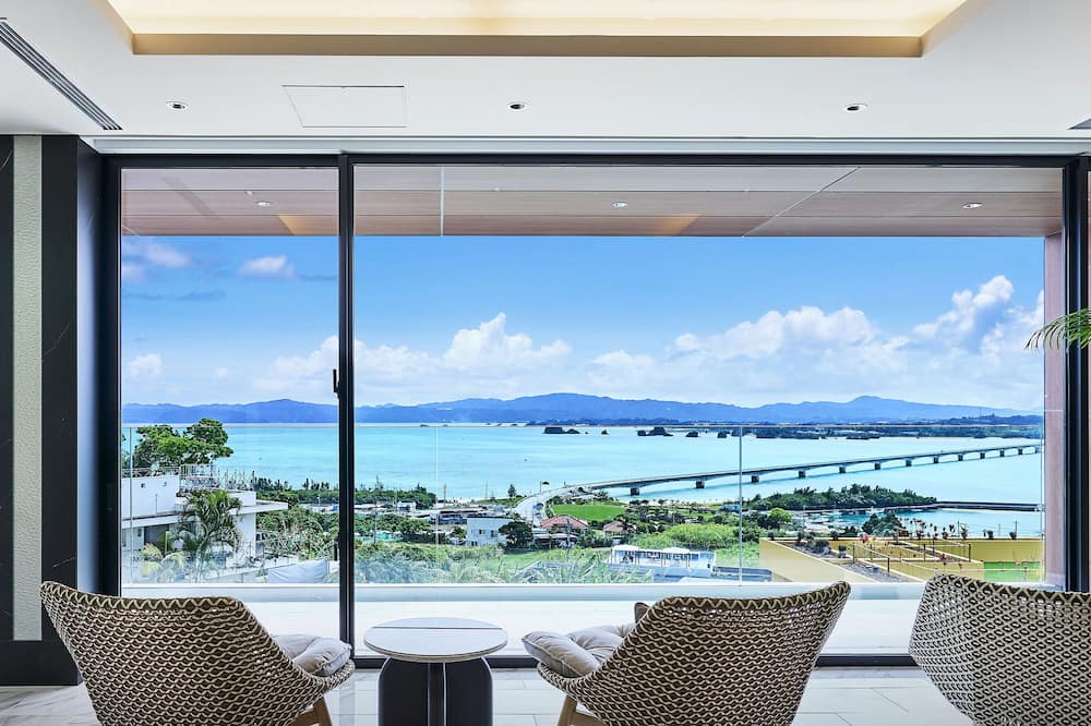 BATON SUITE Okinawa Kouri Island