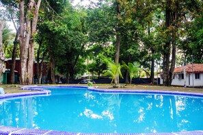 Outdoor pool - Apto Piscina WIFI Playa Sunzal El Salv (Tamanique)