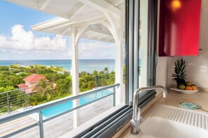 Interior - Villa Big Blue, panoramic sea view and pool -5 rooms -Wifi (Le François)