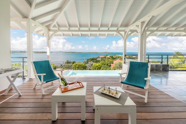 Alberca al aire libre 