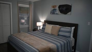 3 chambres, fer et planche Ă repasser, Wi-Fi gratuit, draps fournis