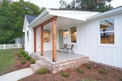 Historic Cottage in Perry - 3 Bedroom 2 Bath