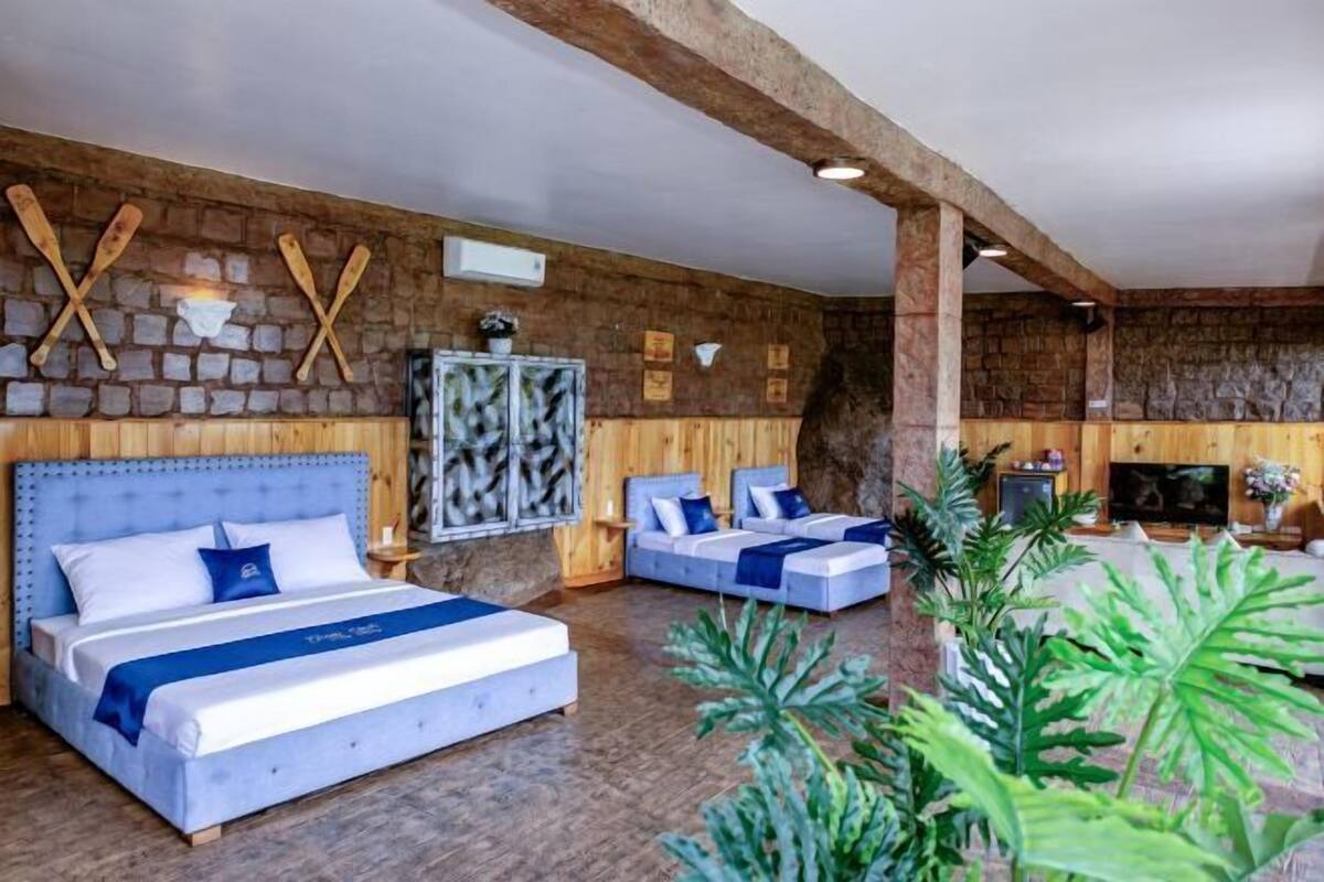 1 quarto, roupas de cama premium, frigobar, cofres nos quartos