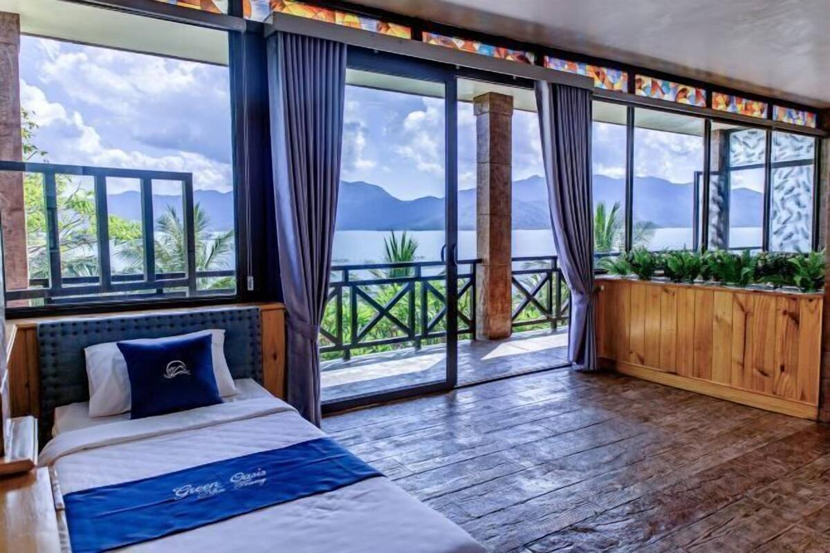 1 quarto, roupas de cama premium, frigobar, cofres nos quartos