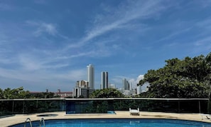 Outdoor pool - PARCEROS GROUP - 2 BEDROOM VACATION APARTMENT, 15TH FLOOR, CARTAGENA, SPAIN (Cartagena de Indias)