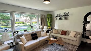 Smart TV, computer monitors, printers