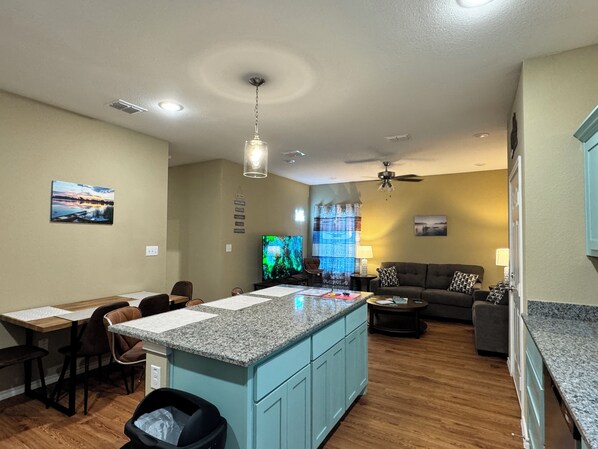 Interior - 🌅 Lake Town Rental, Fishing Retreat, Walk to Lake Tawakoni (West Tawakoni)