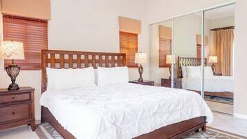 3 bedrooms, iron/ironing board, travel crib, free WiFi
