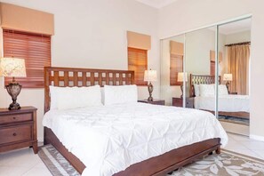 3 bedrooms, iron/ironing board, travel cot, free WiFi