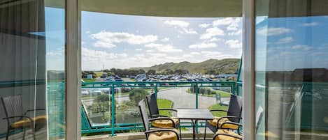 Appartamento Elite, 2 camere da letto | Balcone