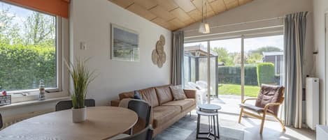 Bungalow Deluxe, 3 chambres | Salle de séjour