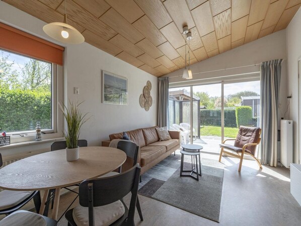 Deluxe-Bungalow, 3 Schlafzimmer | Wohnzimmer